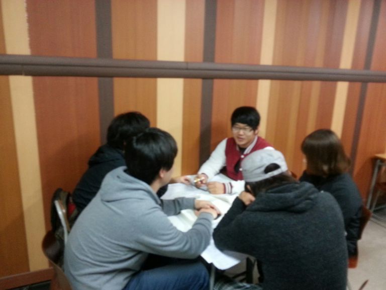 서울검사(주) 정규직 채용 교육생들 사진